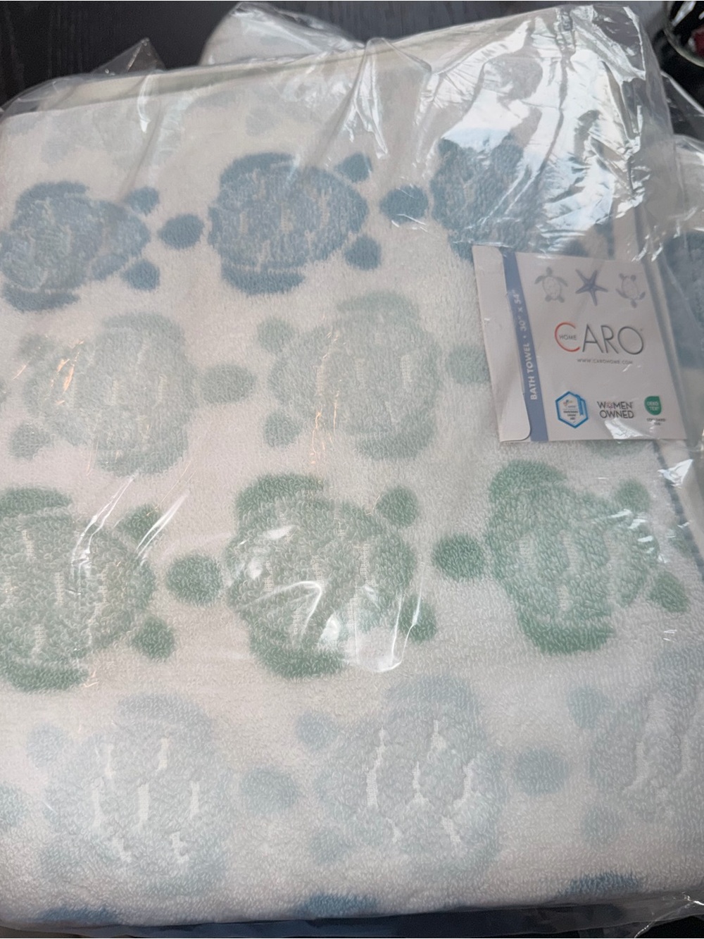 NWT set of 4 CARO coastal turtle bath towels 30” x 54” ea